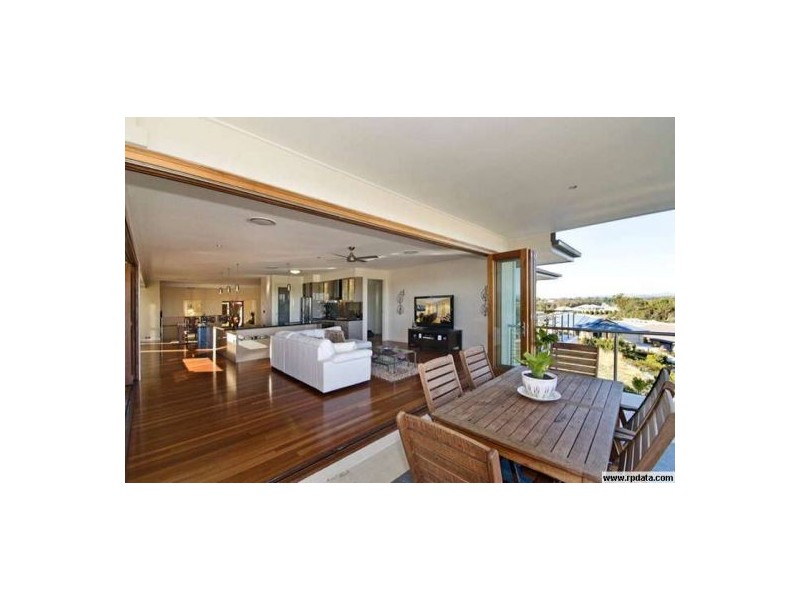 19 Impeccable Circuit, Coomera Waters QLD 4209