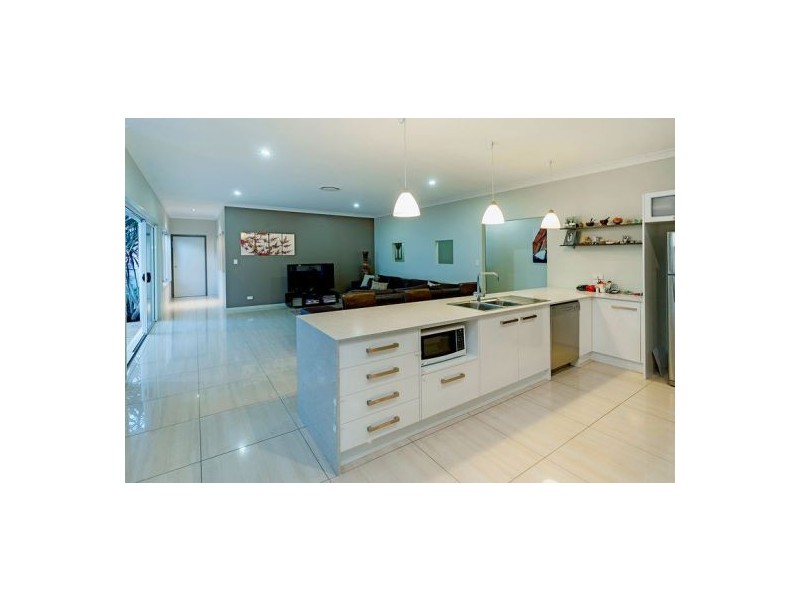 4 Elusive Road, Coomera Waters QLD 4209