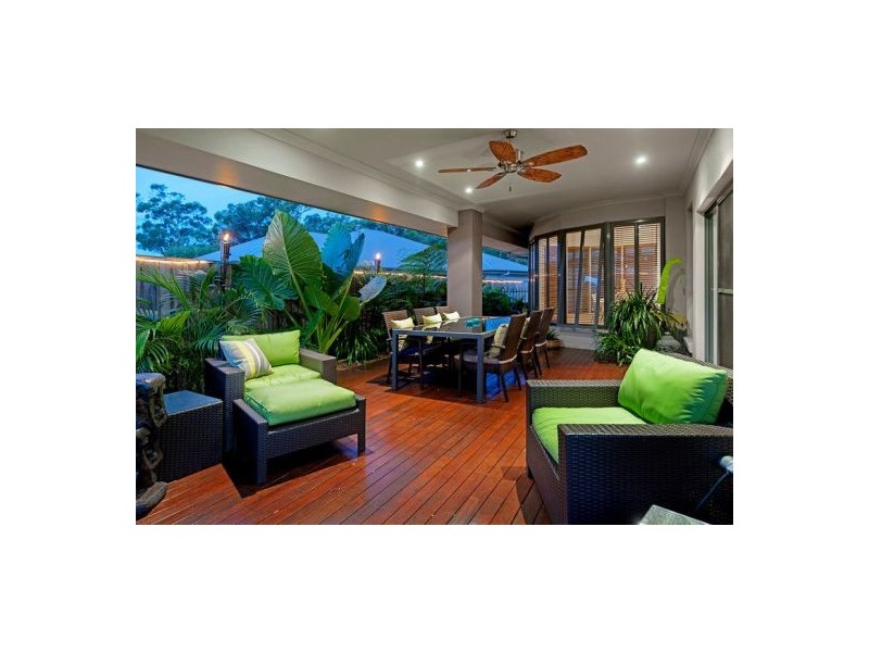 8 Iceberg Lane, Coomera Waters QLD 4209
