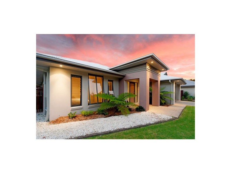 8 Iceberg Lane, Coomera Waters QLD 4209
