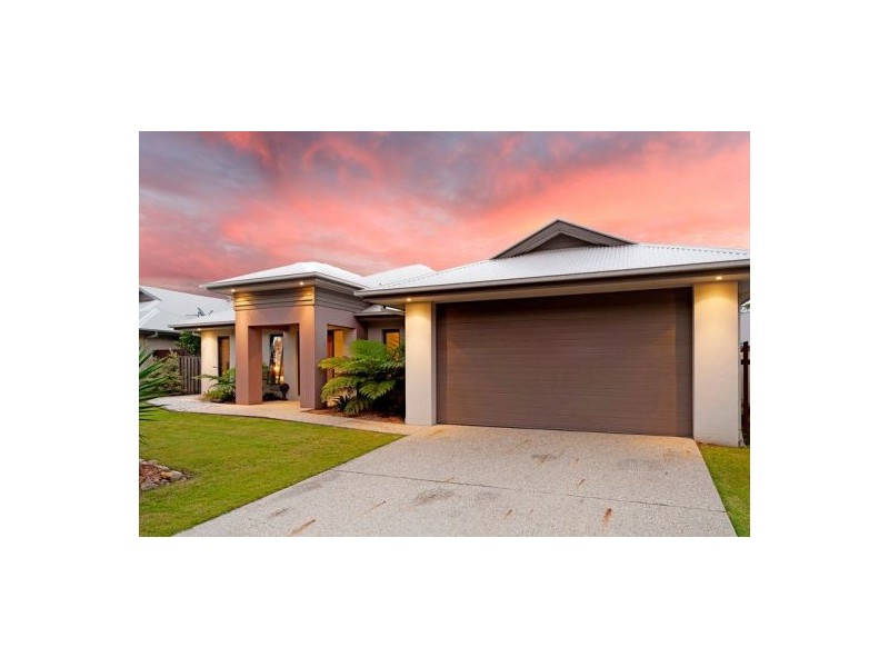8 Iceberg Lane, Coomera Waters QLD 4209