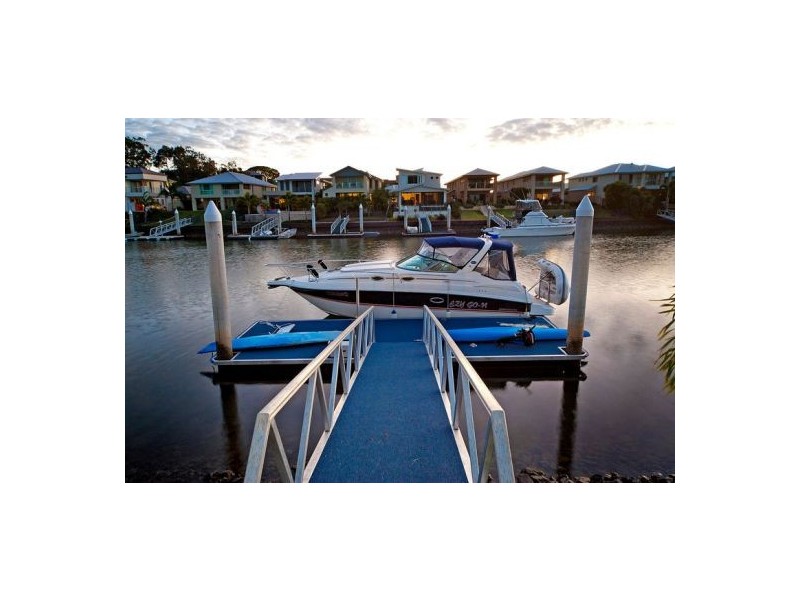 21 Balmara Way, Coomera Waters QLD 4209
