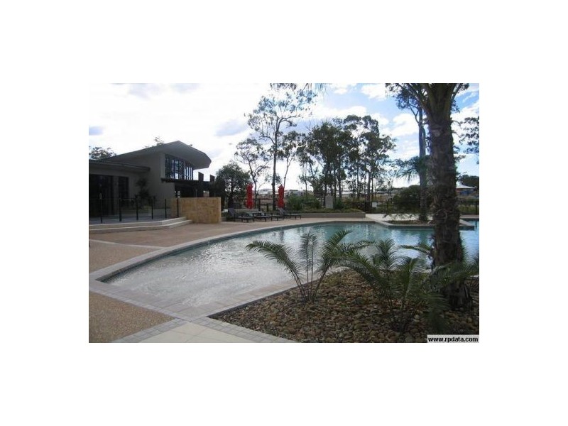 8 SCENIC CRESCENT, Coomera QLD 4209
