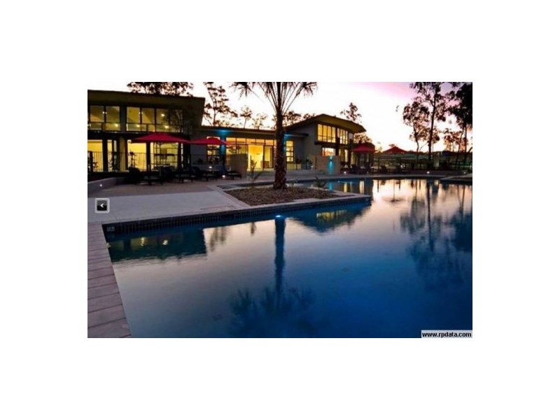 8 SCENIC CRESCENT, Coomera QLD 4209