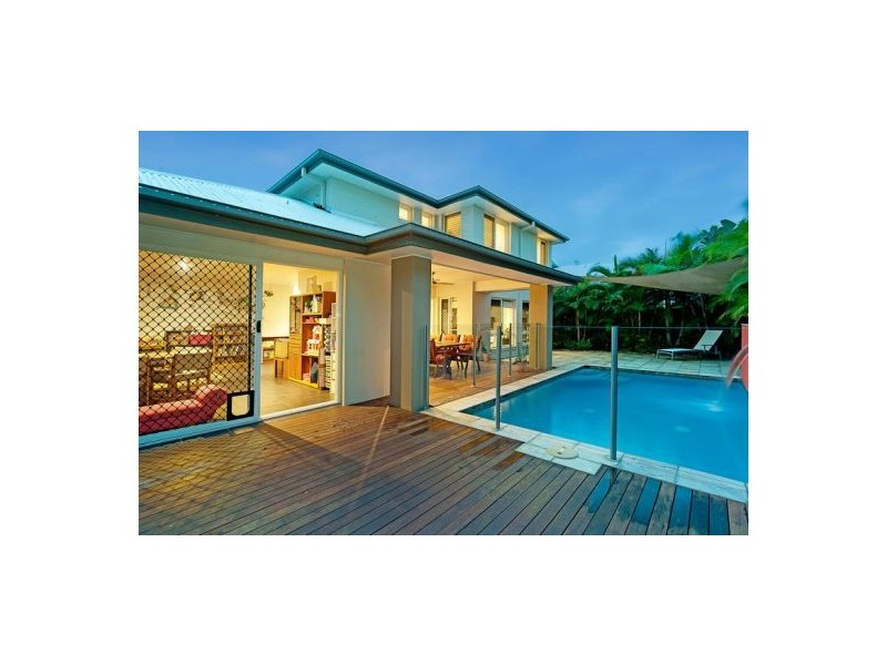 23 Buccaneer Way, Coomera Waters QLD 4209
