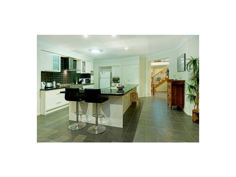 23 Buccaneer Way, Coomera Waters QLD 4209