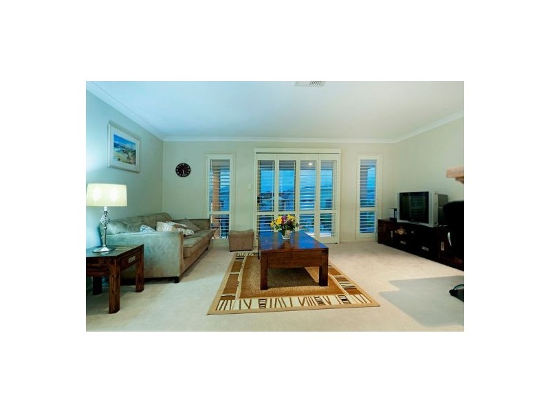23 Buccaneer Way, Coomera Waters QLD 4209
