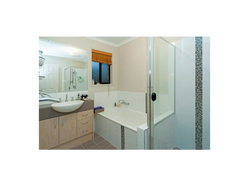 12 Infinity Court, Coomera Waters QLD 4209