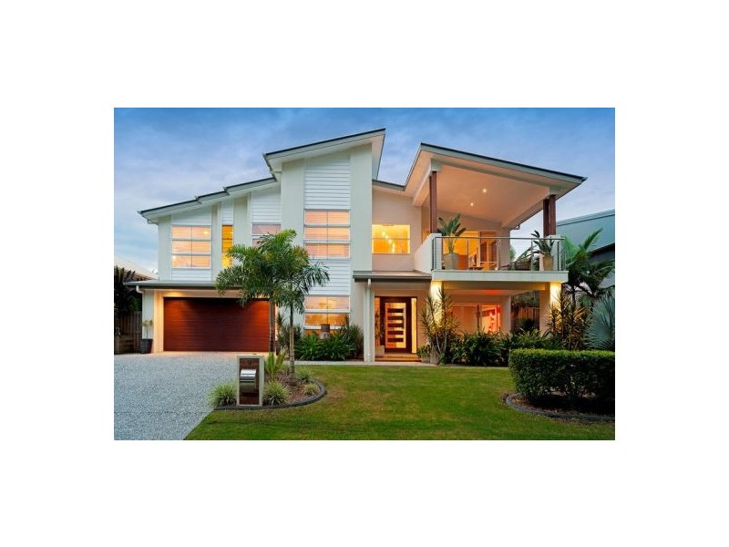 9 Brilliant Lane, Coomera Waters QLD 4209