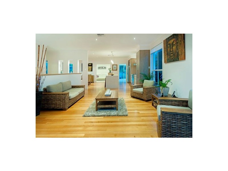 9 Brilliant Lane, Coomera Waters QLD 4209