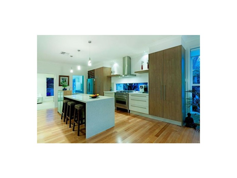 9 Brilliant Lane, Coomera Waters QLD 4209