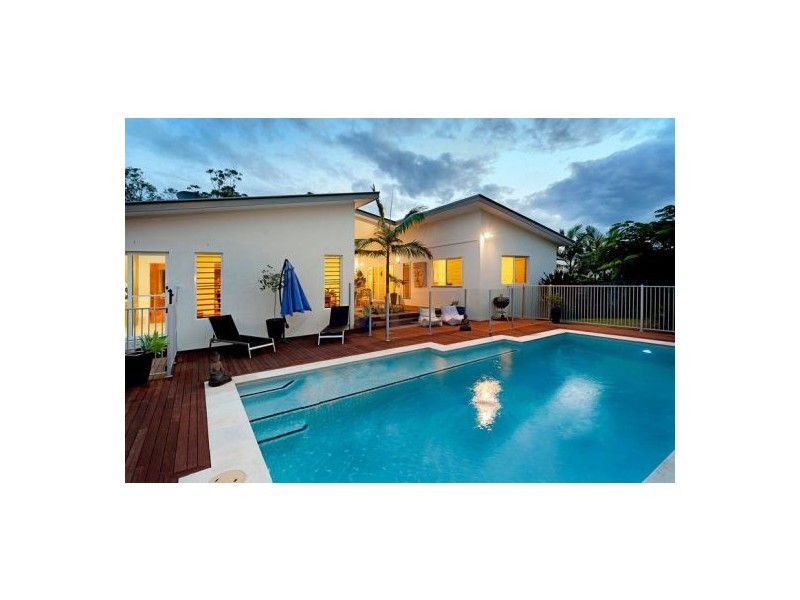 9 Brilliant Lane, Coomera Waters QLD 4209