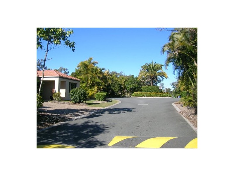 38/95 Arundel Drive, Arundel QLD 4214