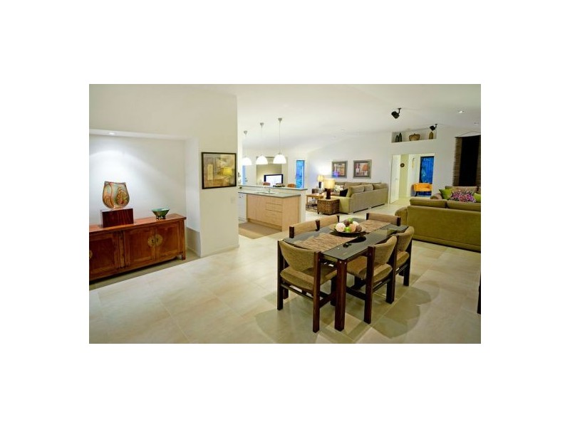 7 Rani Avenue, Coomera Waters QLD 4209