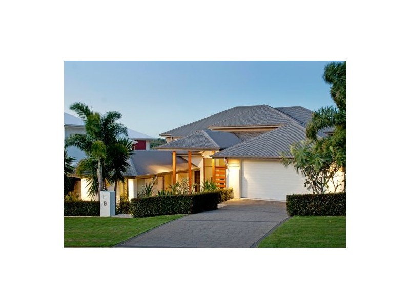 9 Village High Crescent, Coomera Waters QLD 4209