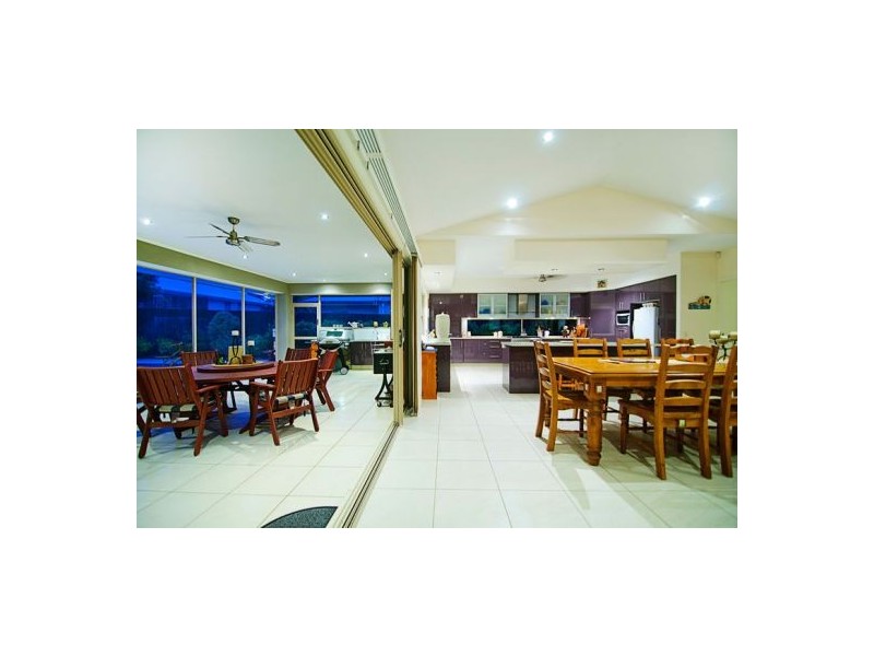 4 Ratu Lane, Coomera Waters QLD 4209