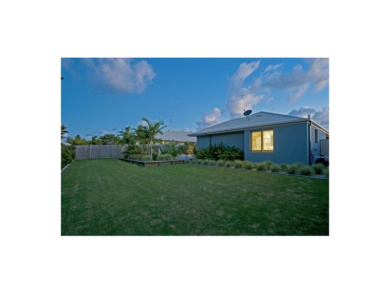 5 Ragamuffin Drive West, Coomera Waters QLD 4209