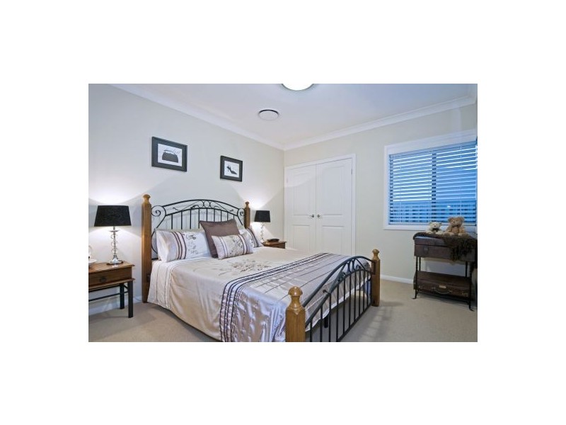 5 Ragamuffin Drive West, Coomera Waters QLD 4209