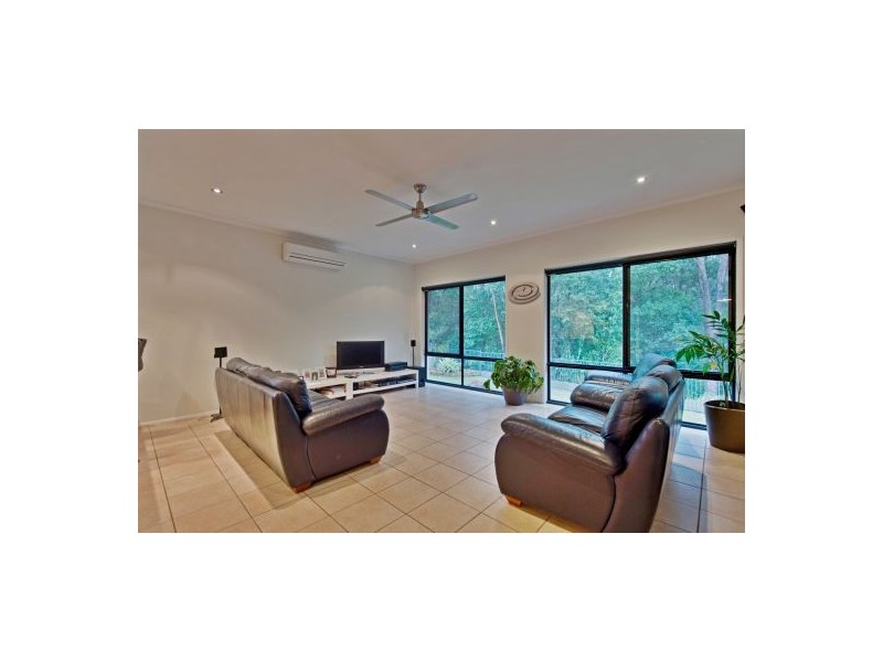 6 Helsal Court, Coomera Waters QLD 4209