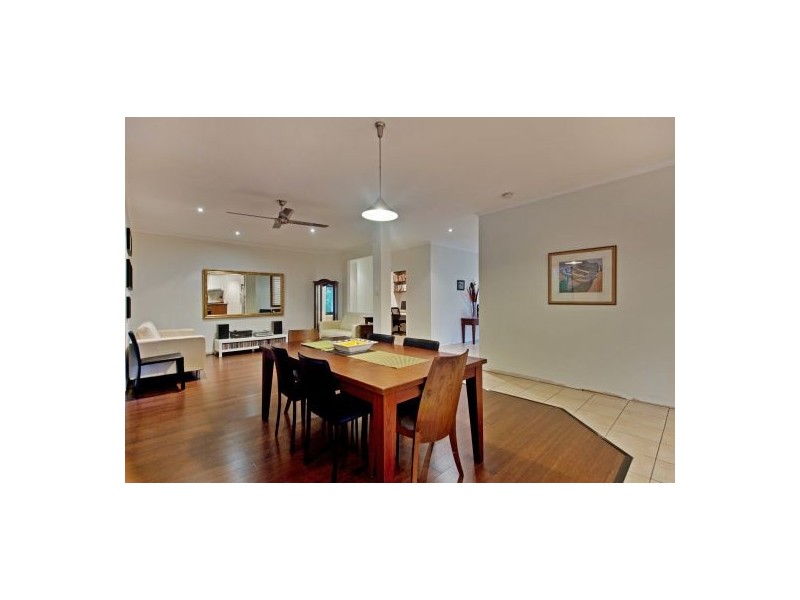 6 Helsal Court, Coomera Waters QLD 4209