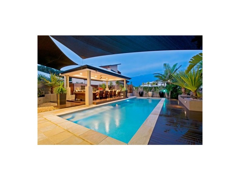 40 Westward Way, Coomera Waters QLD 4209