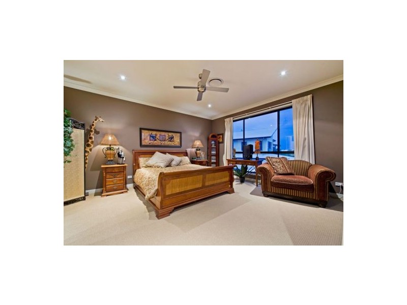 40 Westward Way, Coomera Waters QLD 4209