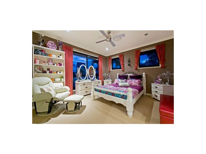 40 Westward Way, Coomera Waters QLD 4209