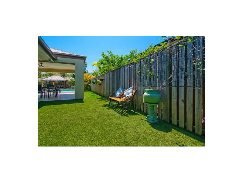 2 Iceberg Lane, Coomera Waters QLD 4209