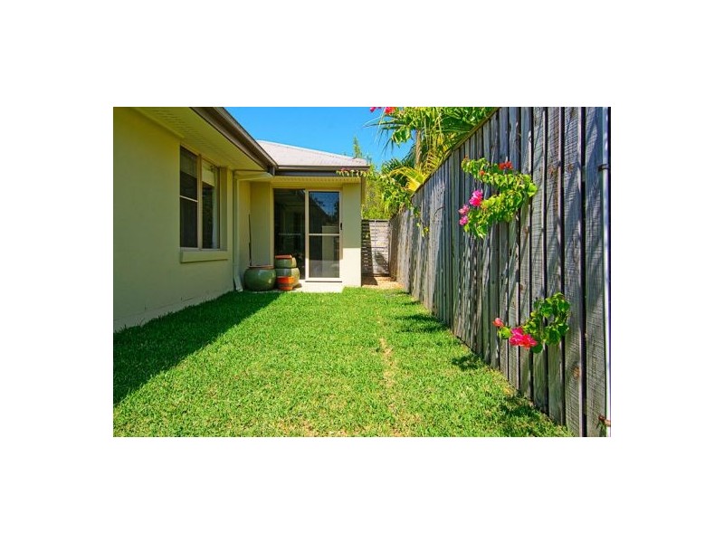 2 Iceberg Lane, Coomera Waters QLD 4209