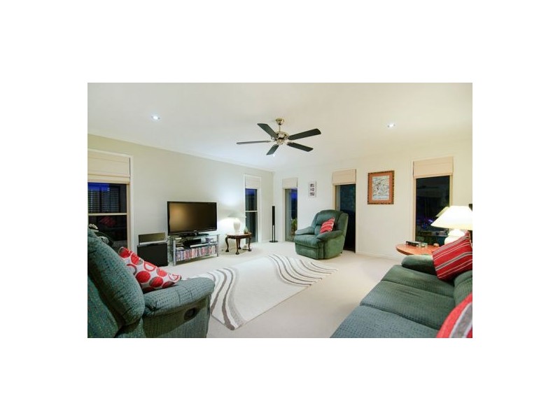 2 Iceberg Lane, Coomera Waters QLD 4209