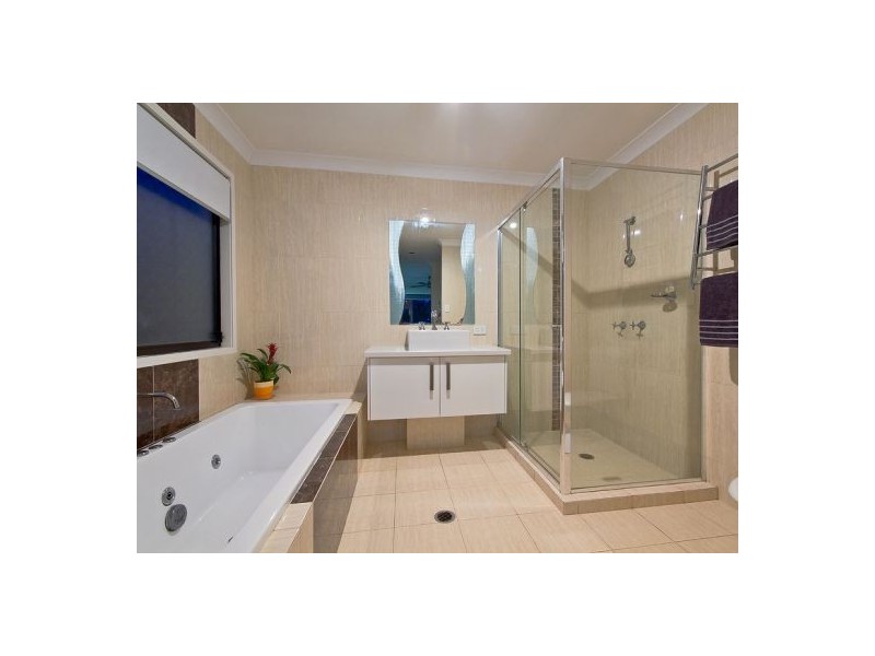 7 Sundew Crescent, Upper Coomera QLD 4209