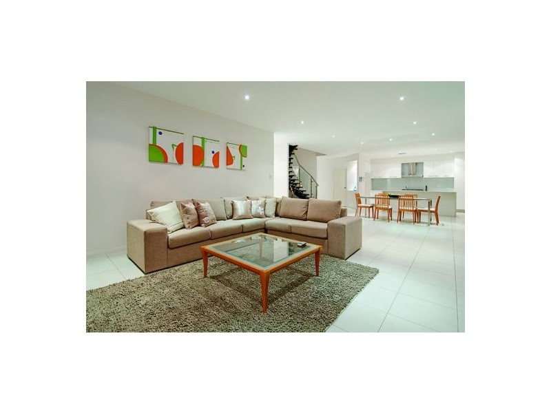 27 Elusive Road, Coomera Waters QLD 4209