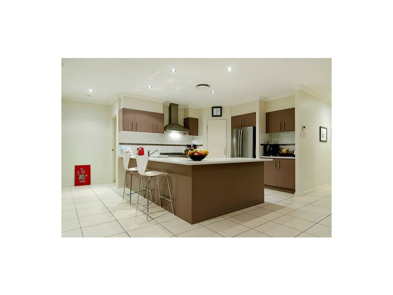 3 Ragamuffin Drive West, Coomera Waters QLD 4209