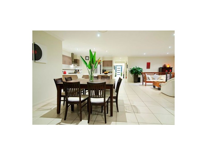 3 Ragamuffin Drive West, Coomera Waters QLD 4209