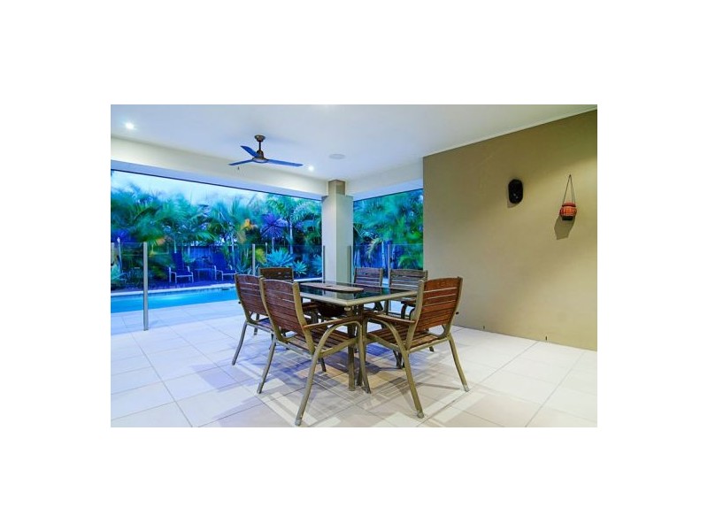 3 Ragamuffin Drive West, Coomera Waters QLD 4209