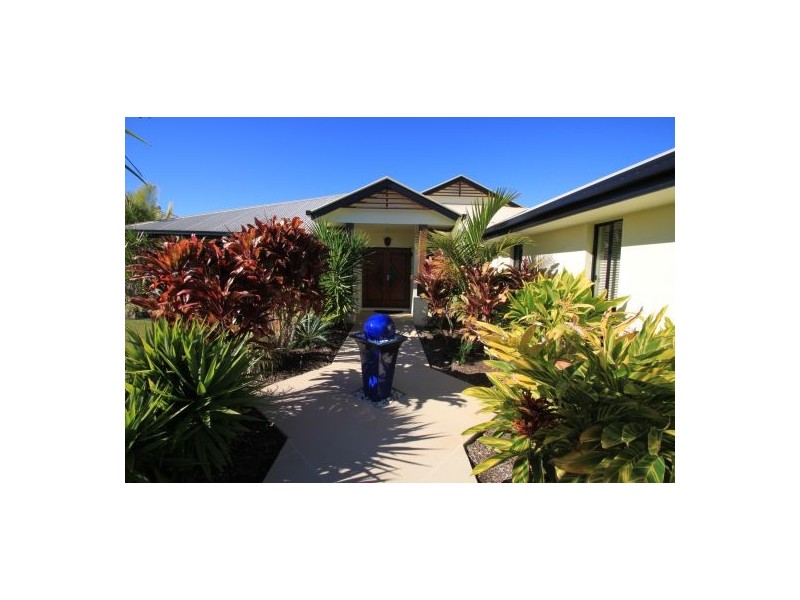 17 Rainbow Circuit, Coomera Waters QLD 4209
