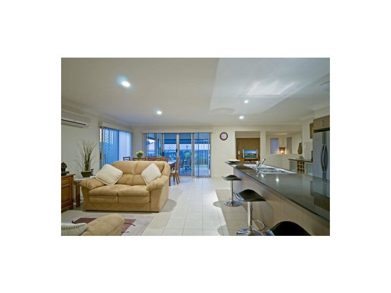 9 Rainbow Circuit, Coomera Waters QLD 4209