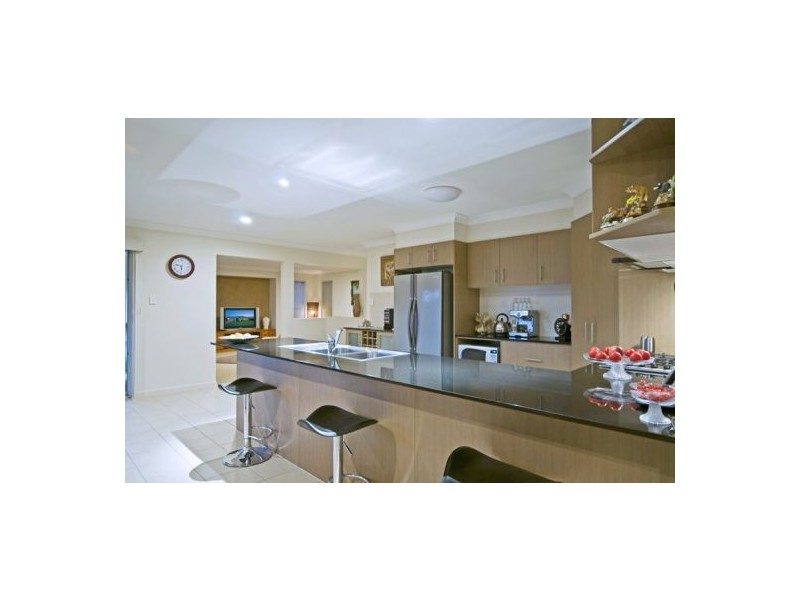 9 Rainbow Circuit, Coomera Waters QLD 4209