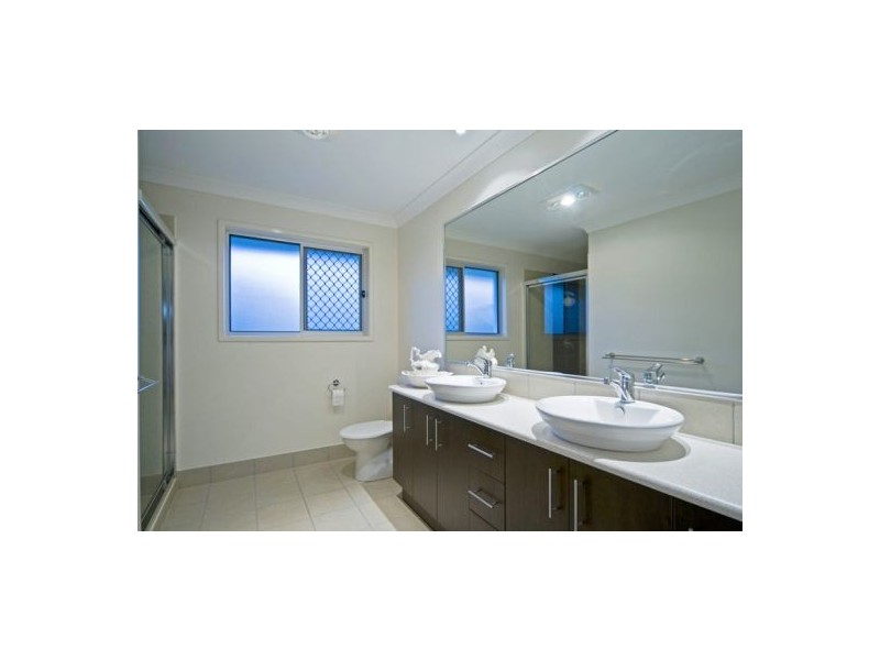 9 Rainbow Circuit, Coomera Waters QLD 4209