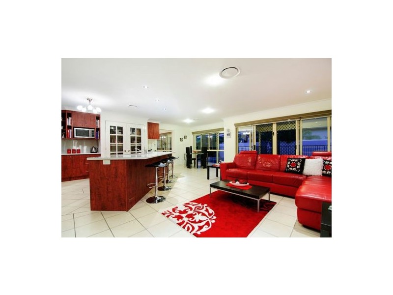 9 Ballyhoo Lane, Coomera Waters QLD 4209