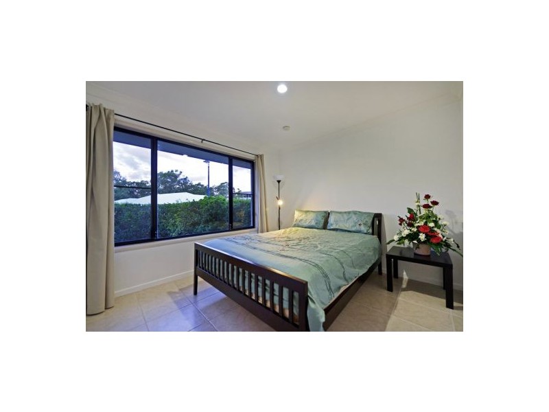 14 Helsal Court, Coomera Waters QLD 4209