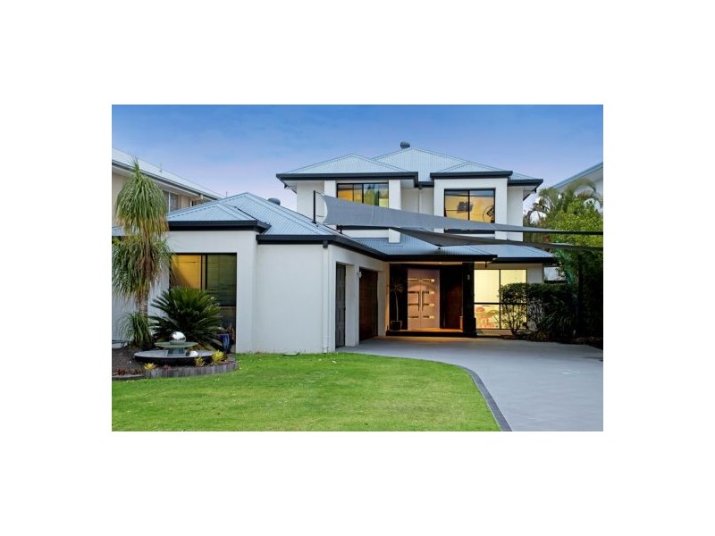 9 Ripple Court, Coomera Waters QLD 4209