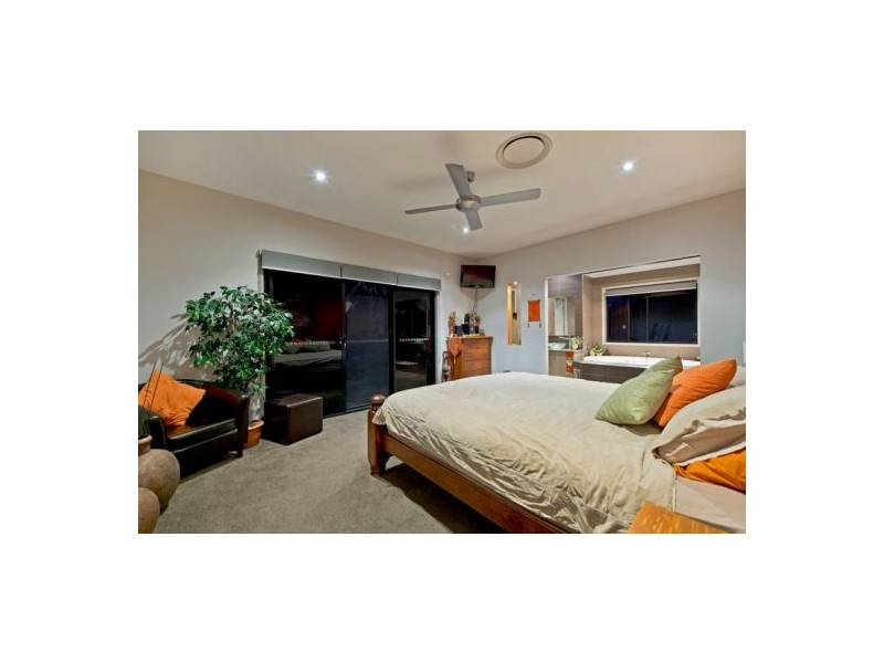 77 Impeccable Circuit, Coomera Waters QLD 4209