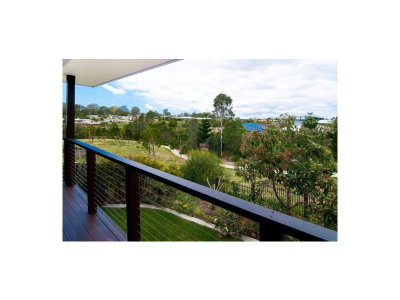 8 Barrington Street, Upper Coomera QLD 4209