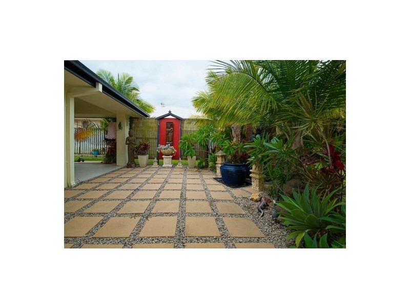 17 Rainbow Circuit, Coomera Waters QLD 4209