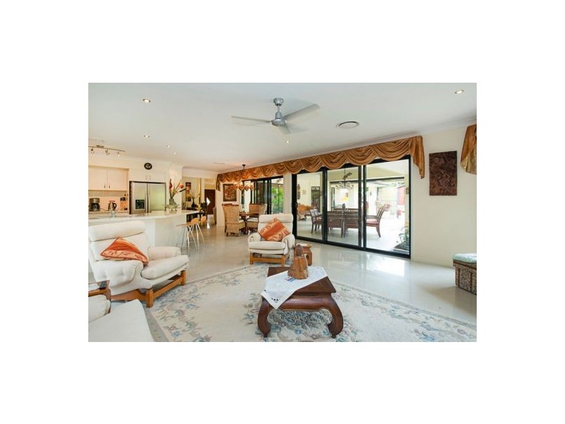 17 Rainbow Circuit, Coomera Waters QLD 4209