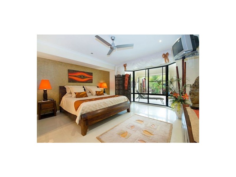 17 Rainbow Circuit, Coomera Waters QLD 4209