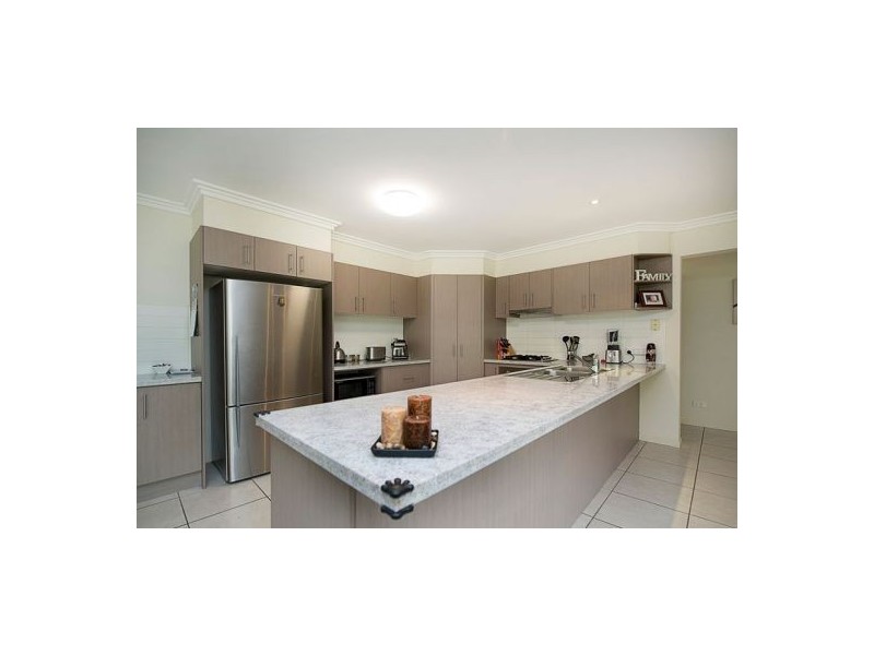 1 Rainbow Circuit, Coomera Waters QLD 4209
