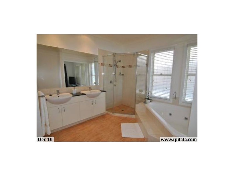 6 Brindabella Close, Coomera Waters QLD 4209