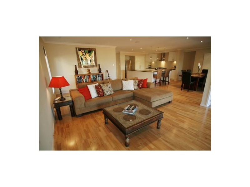 10 Crusade Court, Coomera Waters QLD 4209